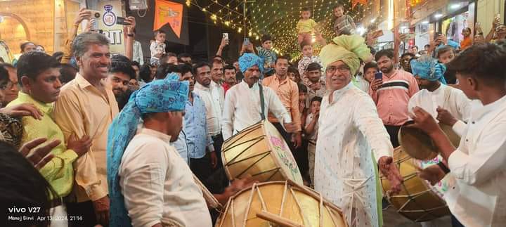 आस्था का उमड़ा जनसेलाब ढोल धमाको के साथ गणगौर माता व ईश्वरजी को किया विदा, नम आंखों से अगले वर्ष फिर से आने का किया आग्रह