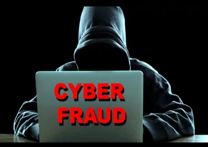 अलीराजपुर पुलिस अधीक्षक , श्री राजेश व्यास के निर्देशन में सायबर फ्राड़ के तहत सायबर सेल ने ठगी गई 15 लोगो की  राशि 15,75,208 /- रुपये वापस कराई
