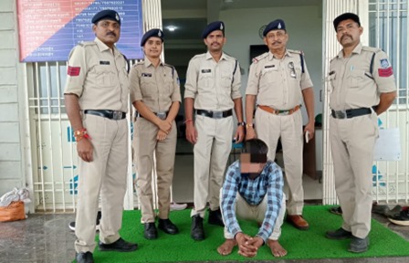 अंजड़ पुलिस ने चोरी के मामले में 7 वर्षों से फरार 2000/- रुपये का इनामी  स्थाई वारंटी को  थाना अंजड पुलिस ने  गिरफ्तार कर भेजा जेल