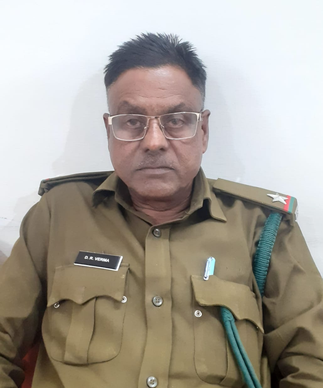 अमझेरा रिटारमेंट के एकवर्ष पूर्व ही 10 हजार रुपये की रिश्वत लेते वनपाल दयाराम वर्मा लोकायुक्त ने रँगे हाथो पकडा पट्टे दिलाने के मामले में