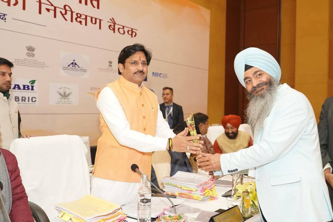 बड़वानी देशभर में हिंदी भाषा के क्रियांवयन की समीक्षा के लिए राज्यसभा सांसद डॉ. सुमेर सिंह सोलंकी का हिमाचल प्रदेश व पंजाब राज्य में 5 दिवसीय दौरा संपन्न।