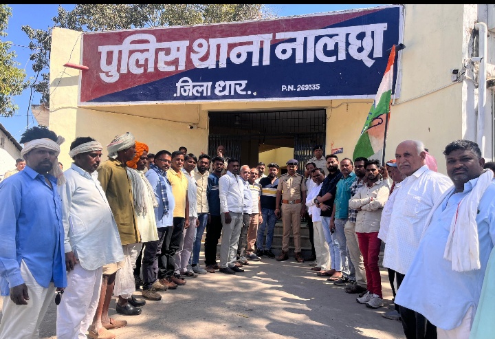 नालछा/प्रदेश सरकार के मंत्री प्रहलाद पटेल द्वारा "जनता को भिखारी" कहने के विवादित बयान के बाद कांग्रेसियों ने फूंका पुतला सोपा ज्ञापन