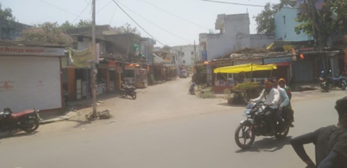 नालछा/ मालवा निमाड़ गर्मी से हाल बेहाल आम जनता परेशान बाजार मैं पसरा सन्नाटा