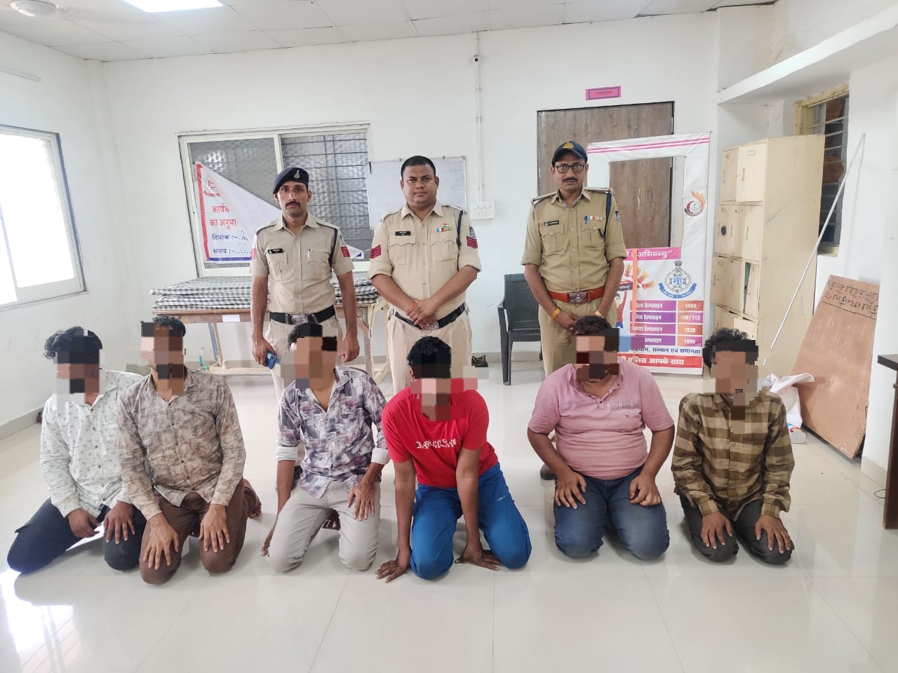 थाना सेंधवा ग्रामीण पुलिस की गौ-तस्करी पर बड़ी कार्यवाही: ट्रक में भरे 53 गौवंश बरामद, 6 आरोपी गिरफ्तार*