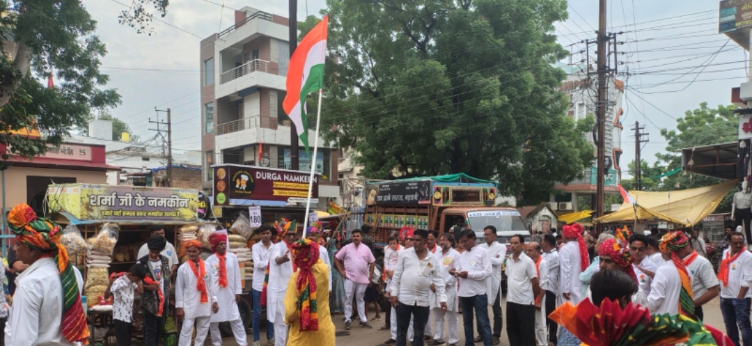 बड़वानी राठौड़ समाज ने वीर दुर्गादास की 387 वी जयंती हर्षोल्लास से मनाई, सम्पूर्ण नगर में शोभायात्रा निकाली