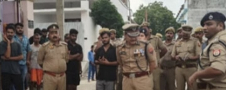 वाराणसी अरिहंत नगर कॉलोनी में बाइक सवार बदमाशों ने कॉलोनाइजर की दिनदहाड़े गोली मारकर हत्या कर डाला