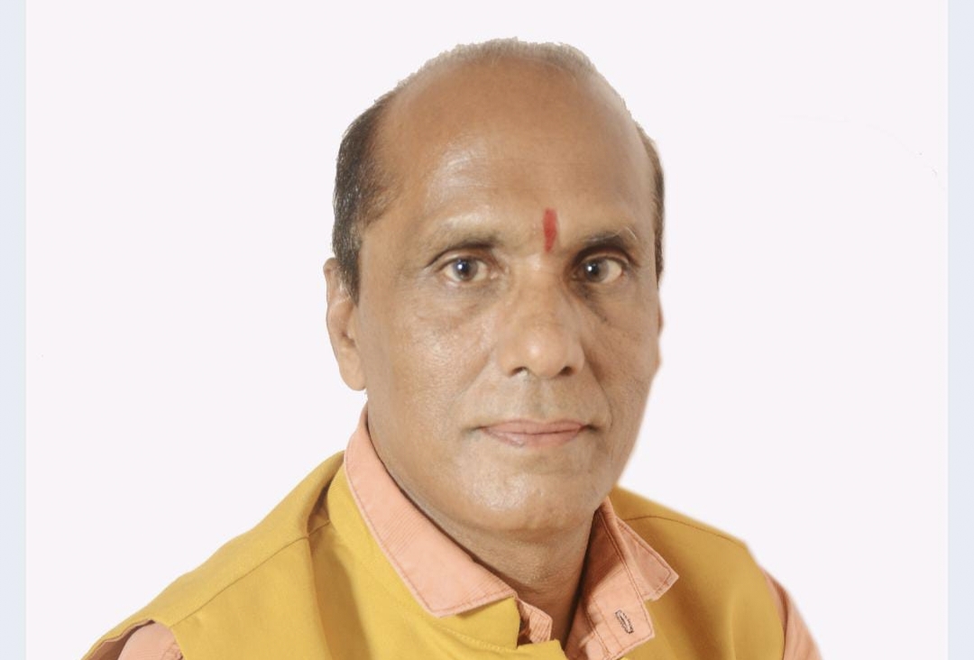 धार चतुर्थ श्रेणी कर्मचारी की मांगों को लेकर जनजाति विभाग की उदासीनता से परेशान होकर गांधी वादी तरीके से धरना आंदोलन की चेतावनी बैरागी जिला अध्यक्ष